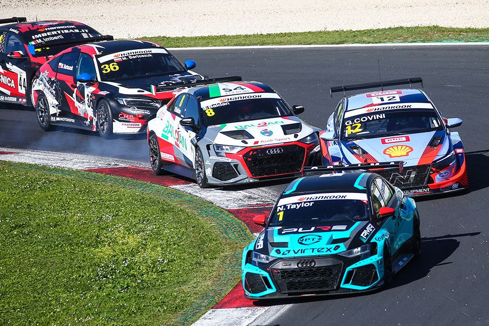 taylor_leads_tcr_italy_after_four_races_misano_and_imola_host_spectacular_motorsport