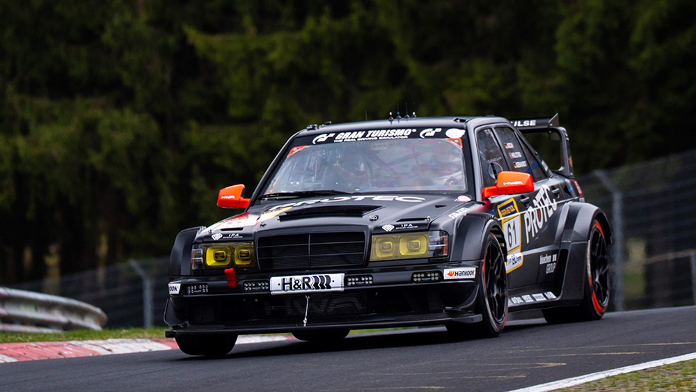 hwa_evo_r_equipped_with_hankook_ventus_f200_racing_tires_2