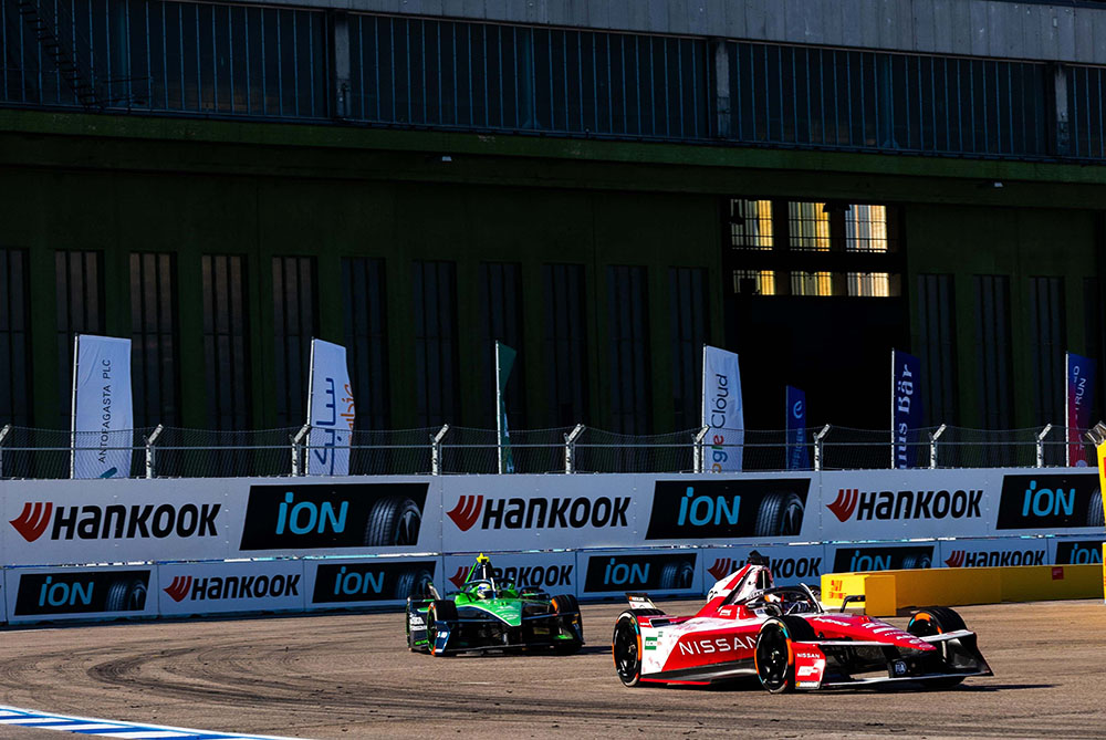 formula_e_s11_round_6_7_hankook_berlin_e_prix_race_photo