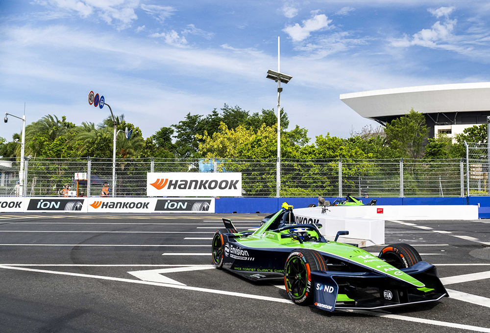formula_e_s12_round11_sanya_e_prix_race_photo_1