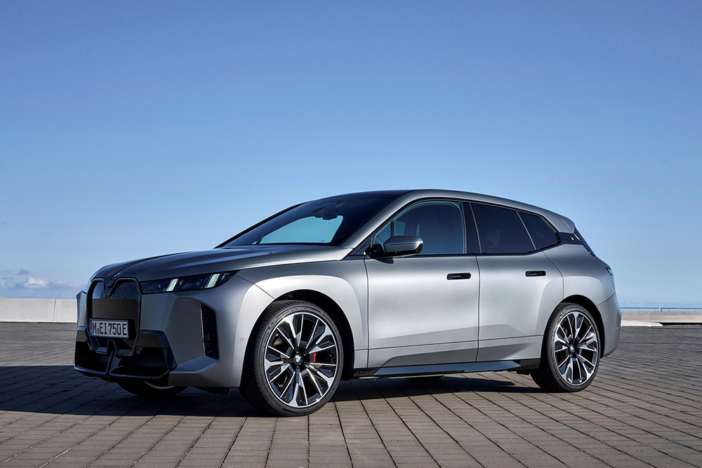 bmw_ix_2